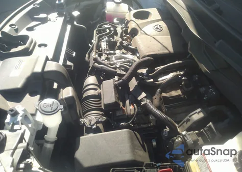 2021 Toyota Sienna Xle z USA, uszkodzony, nr VIN 5TDJRKEC2MS055559